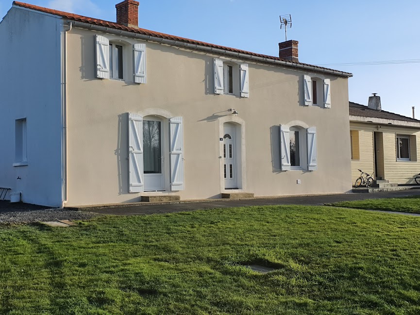 Facades Mr Ravalement De Facade La Roche Sur Yon Realisations 1